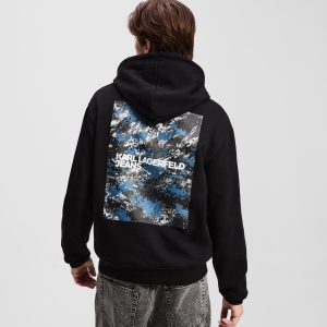 GRAPHIC HOODIE