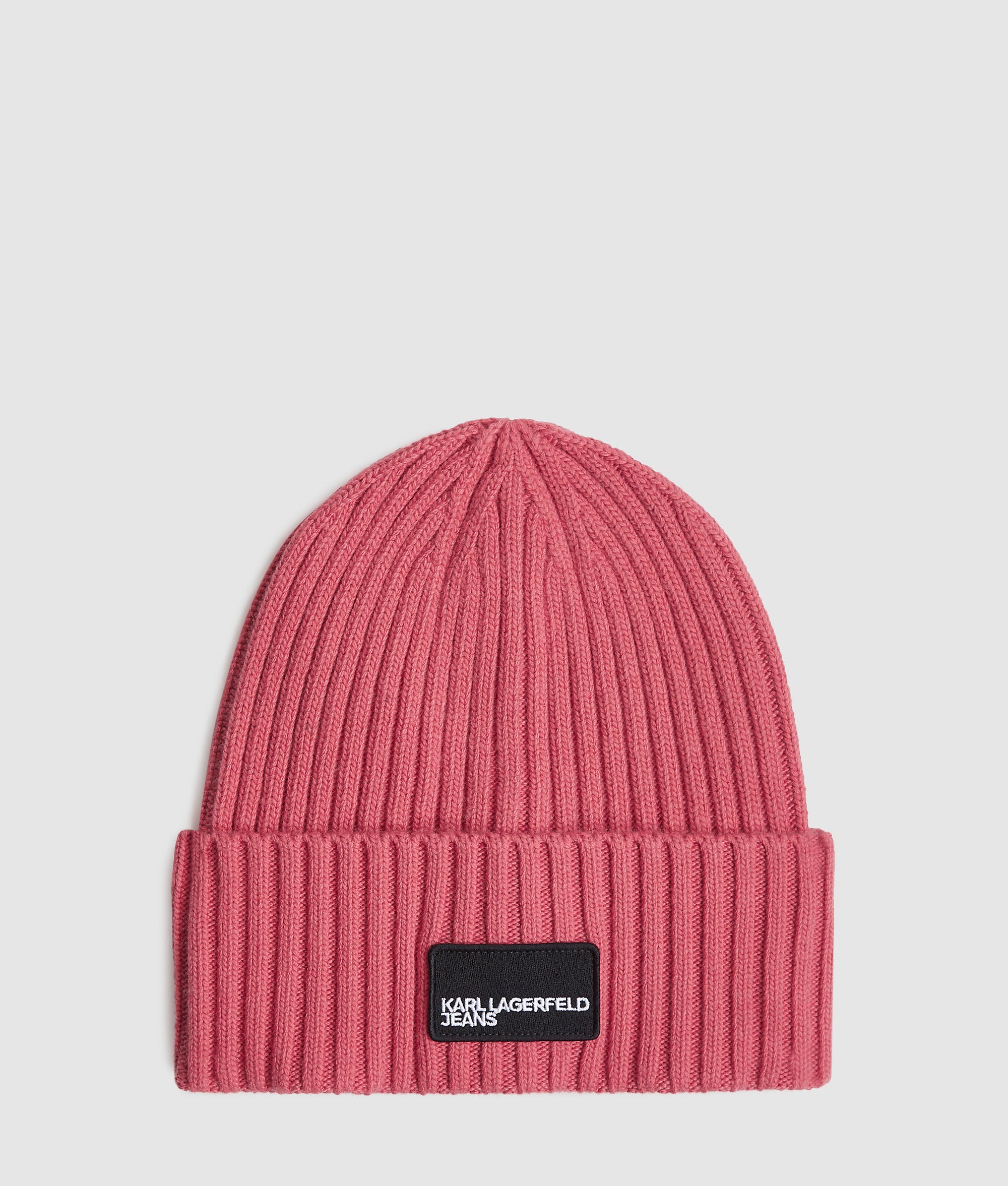 Logo patch beanie