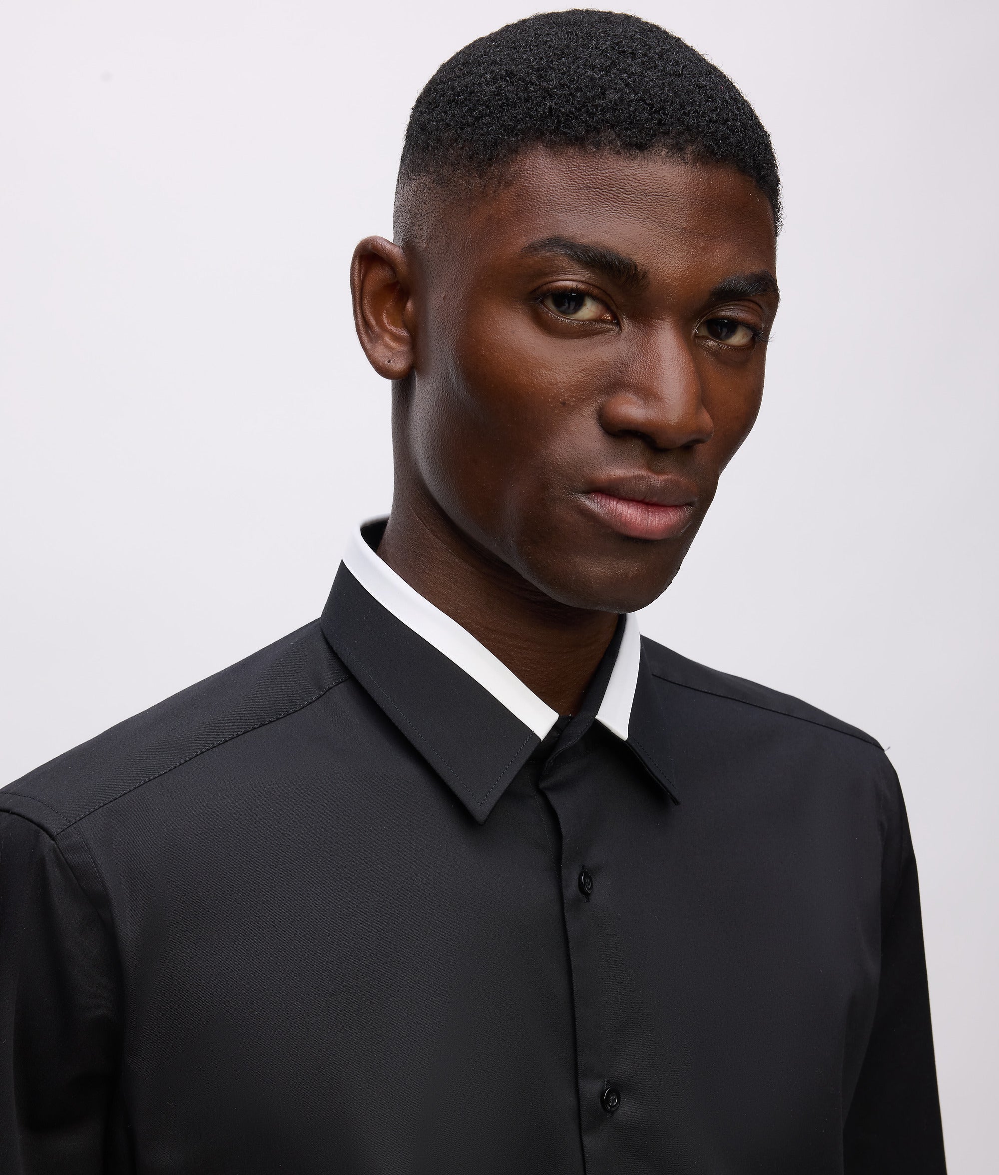 KL Studio contrast piping shirt - Image 3